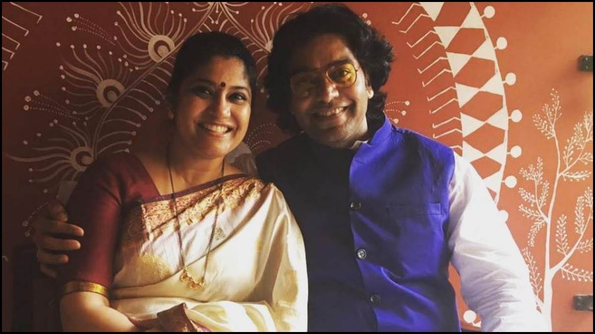 https://www.jagranimages.com/images/newimg/10062025/10_06_2025-ashutosh_rana_renuka_shahane_love_story_23960071.jpg