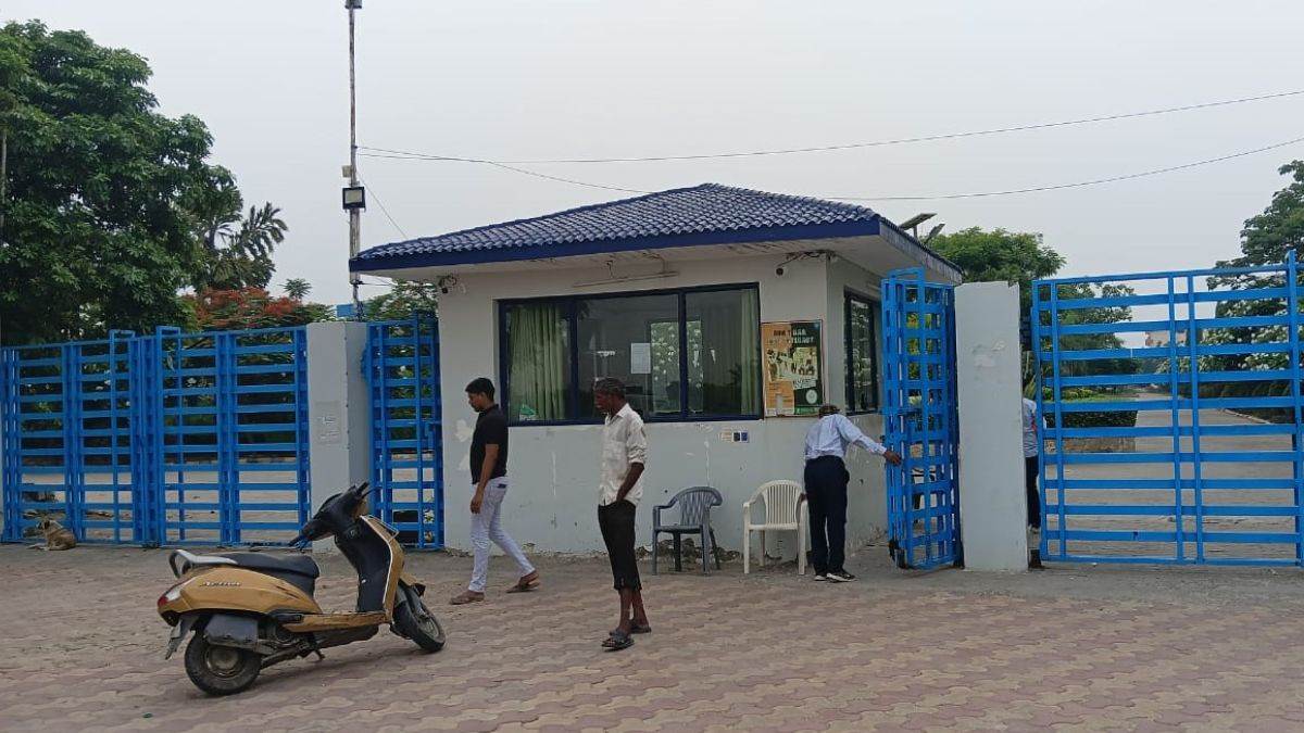 hapur monad university fake degree scam vijender hooda bail rejected