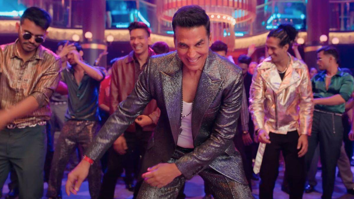 https://www.jagranimages.com/images/newimg/10062025/10_06_2025-housefull5collectionday5_23960536.jpg