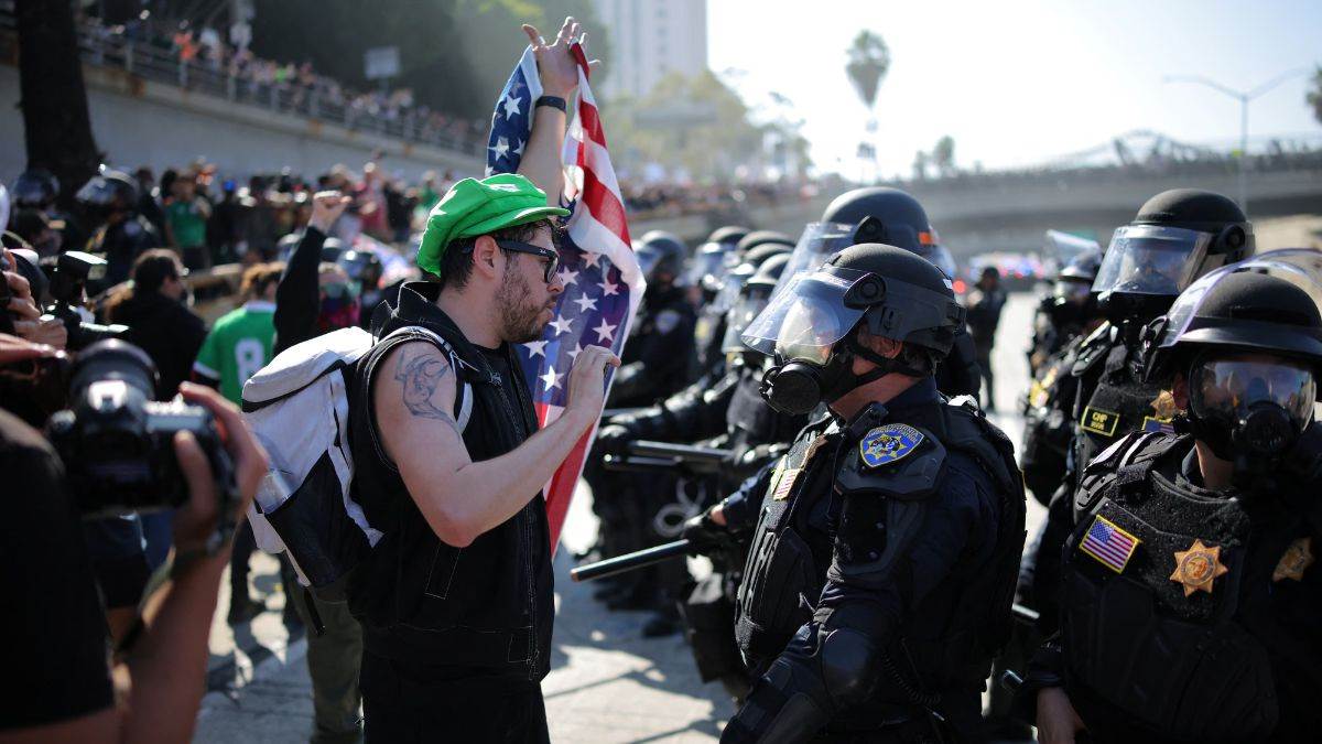 https://www.jagranimages.com/images/newimg/10062025/10_06_2025-los_angeles_23959996.jpg