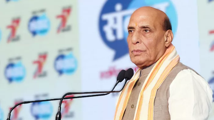 पाकिस्तान को रक्षामंत्री राजनाथ सिंह ने सुनाई खरी खरी (फोटो- एएनआई)