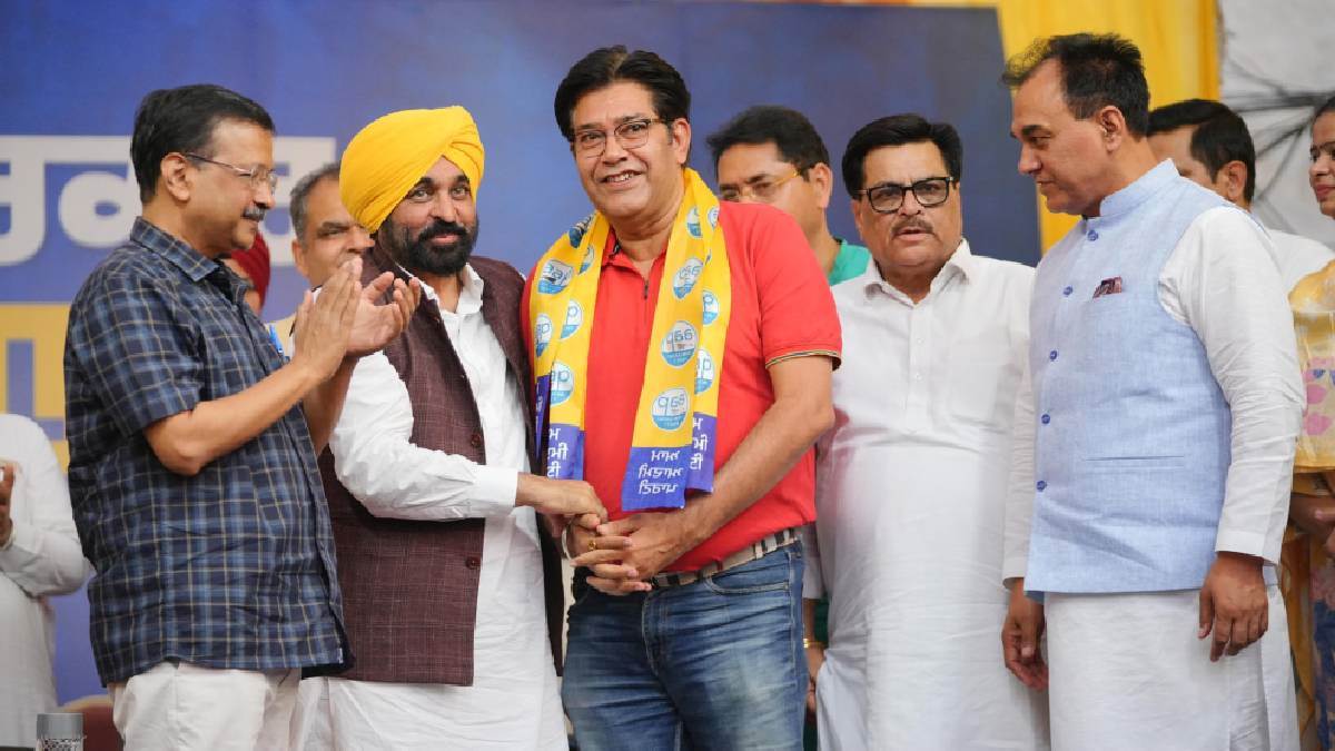 https://www.jagranimages.com/images/newimg/10062025/10_06_2025-sanjiv_kapoor_23960736.jpg