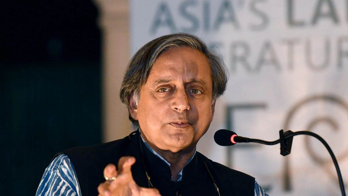 https://www.jagranimages.com/images/newimg/10062025/10_06_2025-shashi_tharoor__8_23960814.jpg