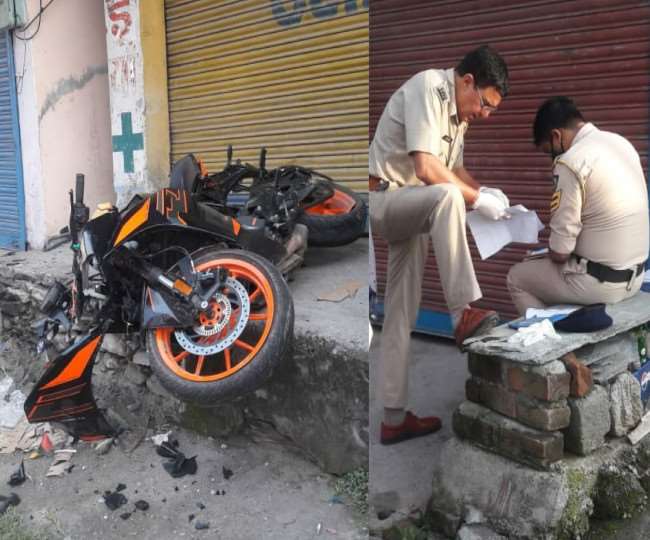 बिना हेल्‍मेट स्‍पोर्ट्स बाइक दौड़ा रहे 22 वर्षीय युवक की हादसे में मौत