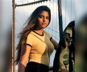 सुहाना खान सोशल मीडिया पर काफी लोकप्रिय हैंl