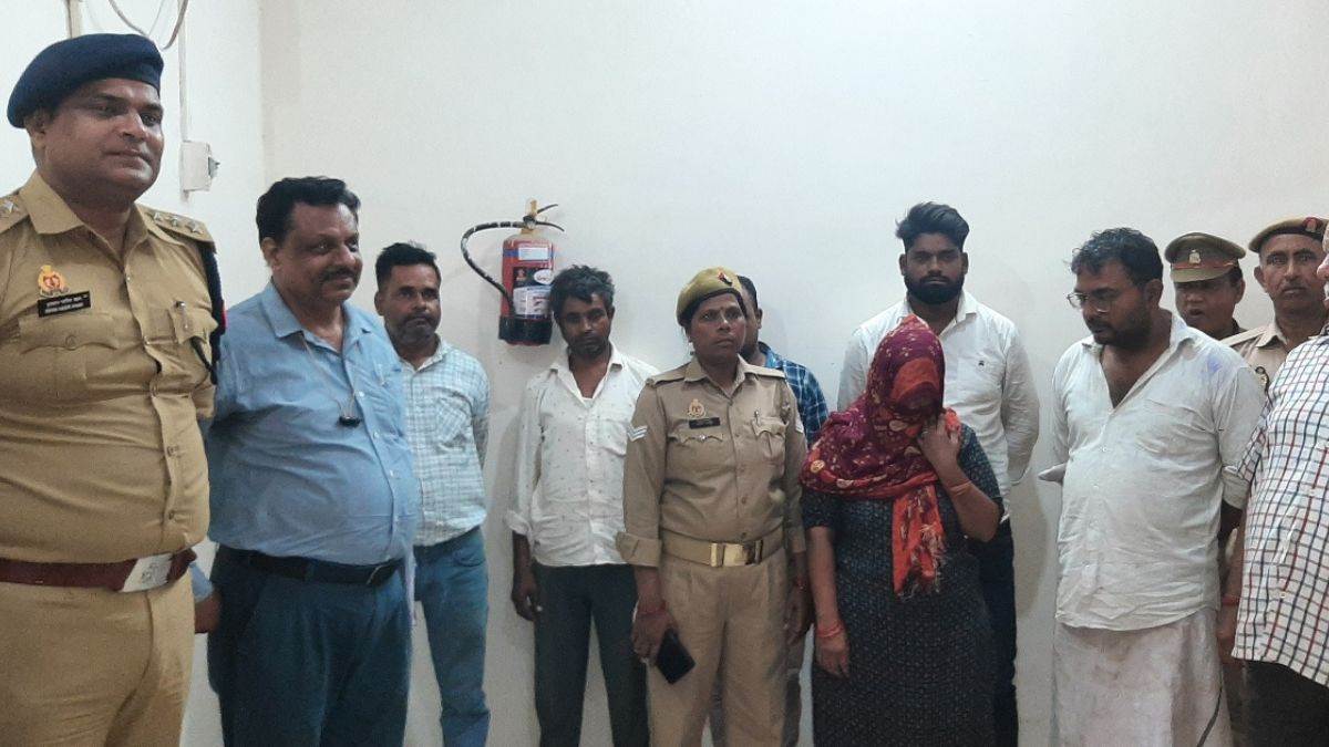 fake drug factory daily consumed alprasafe and aljosafe pills in market money used to come from hawala