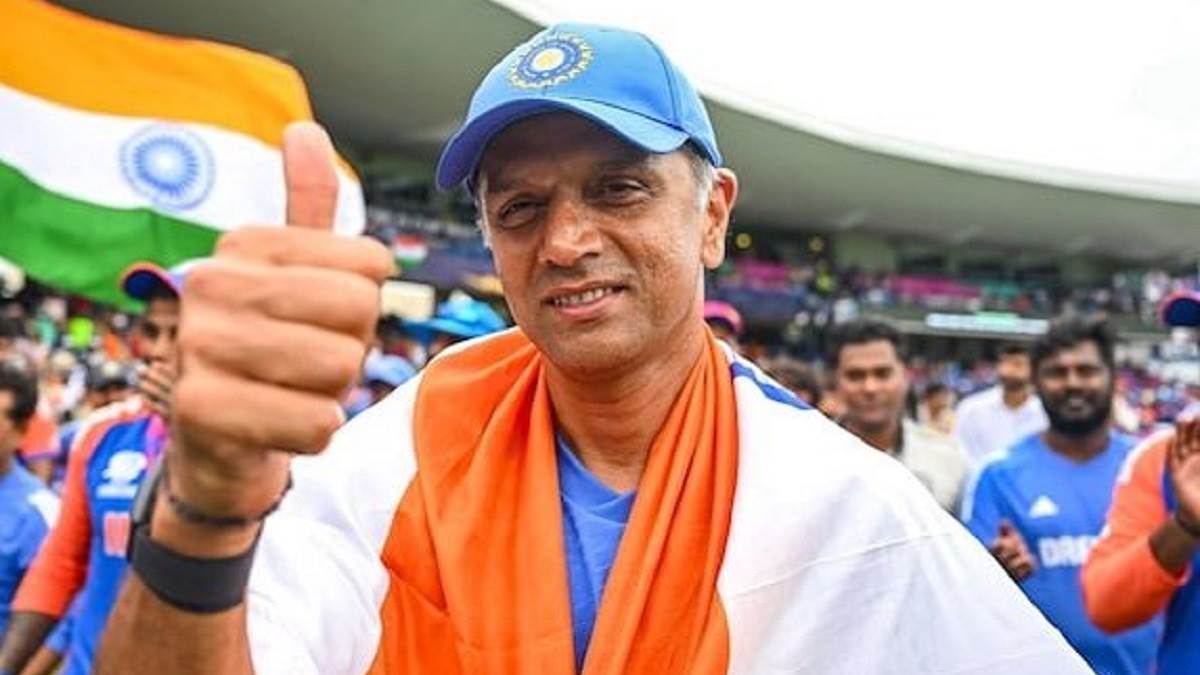 https://www.jagranimages.com/images/newimg/10072024/10_07_2024-coachrahuldravid_23755731.jpg
