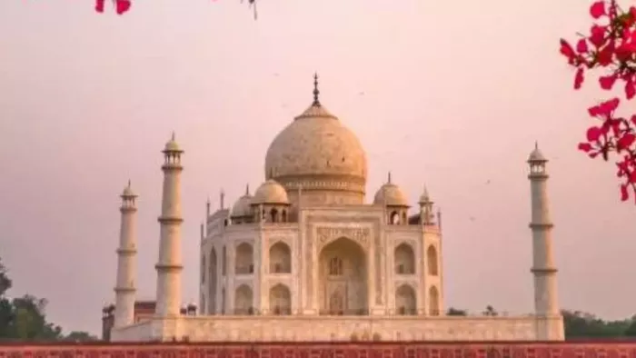 अगली सुनवाई में जवाब दाखिल करना होगा।