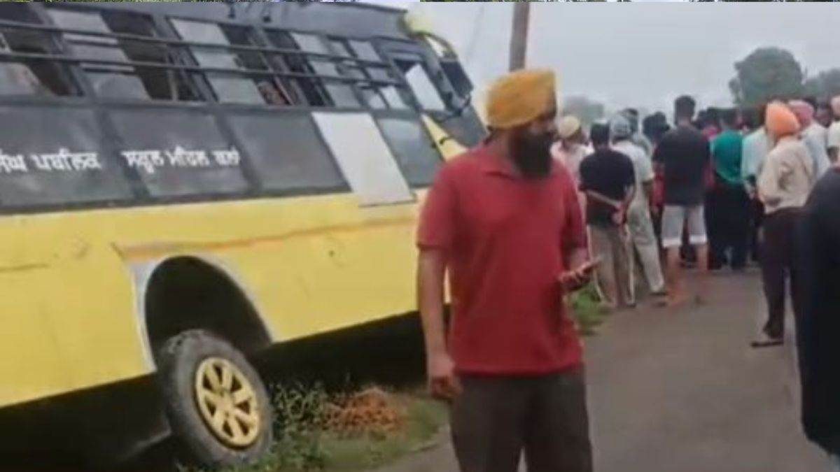 https://www.jagranimages.com/images/newimg/10072025/10_07_2025-bus_overturn_23980809.jpg