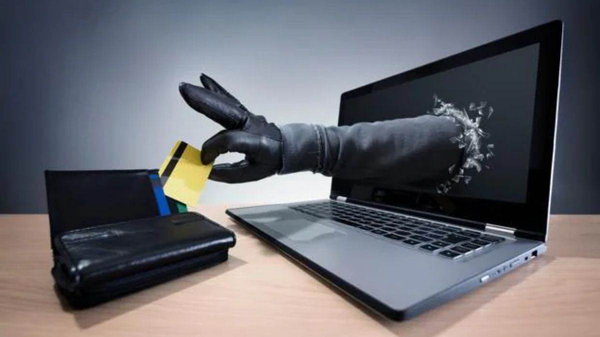 https://www.jagranimages.com/images/newimg/10072025/10_07_2025-online-fraud_23980447.jpg