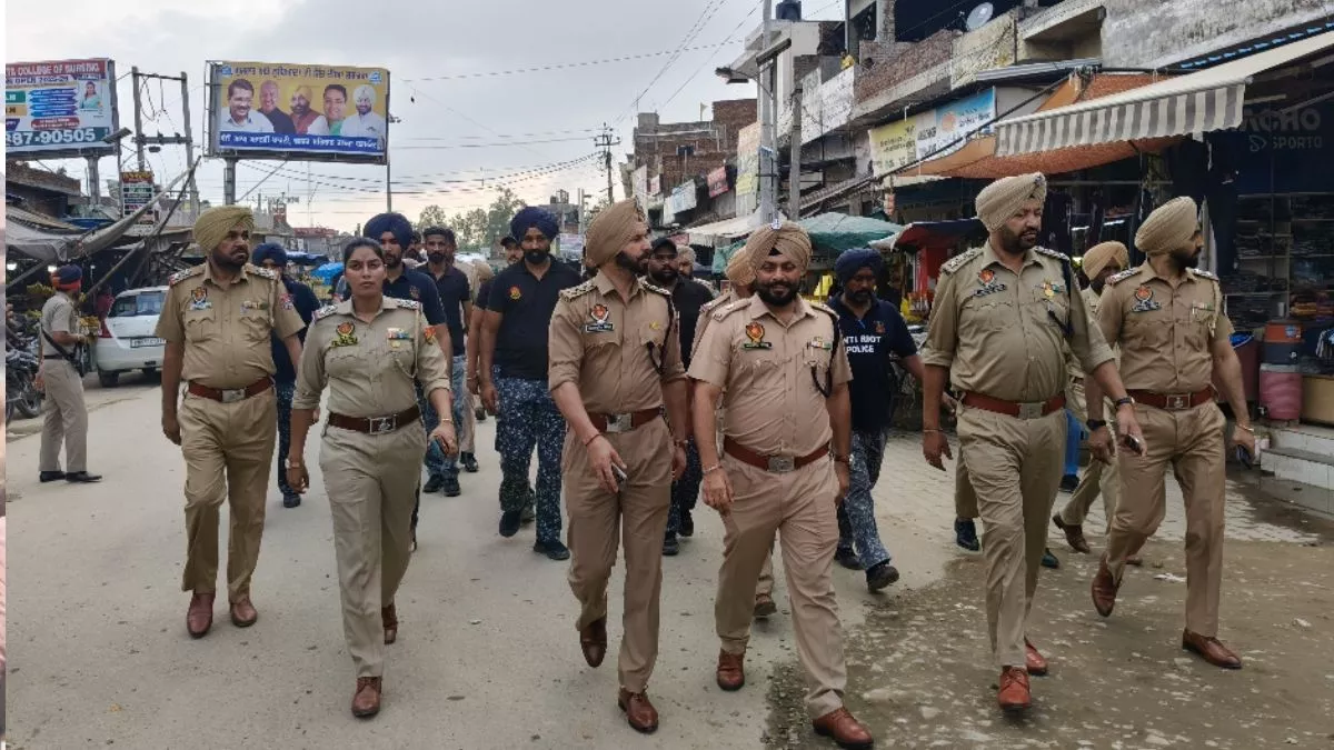 अभिनेत्री के पिता पर गोलियां चलाने वालों को हथियार मुहैया करवाने वाला गिरफ्तार, गुर्गे के साथ लखबीर लंडा का मामा काबू