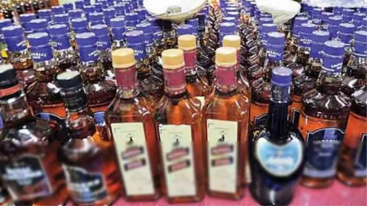 पंजाब में चंडीगढ़ से सस्ती शराब, शहर के कारोबारी बोले- एक पेटी पर 2 से 3 हजार रुपये का फर्क, बिक्री भी हुई कम