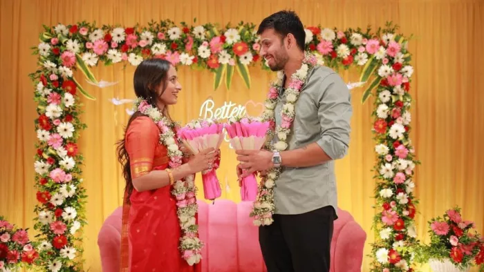 जितेश शर्मा ने गर्लफ्रेंड के साथ की सगाई। फोटो- सोशल मीडिया