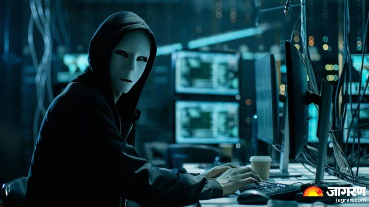 https://www.jagranimages.com/images/newimg/10082025/10_08_2025-hacker_24008696_53652973.jpg