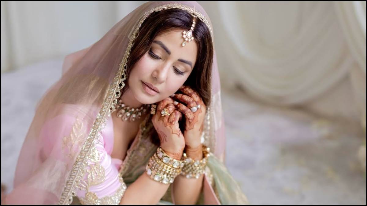 https://www.jagranimages.com/images/newimg/10082025/10_08_2025-hina-khan_24009141_16542905.jpg