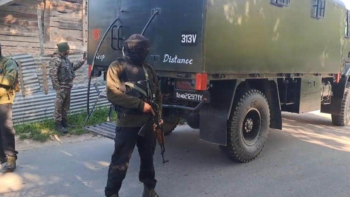 terrorist hideout destroyed in kupwara jammu and kashmir huge quantity of weapons recovered