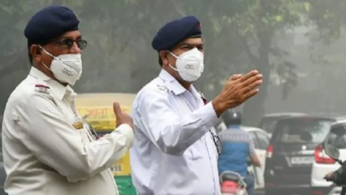 चोर-उच्चकों पर नहीं रांची पुलिस व कैमरों की नजर, ट्रैफिक नियम तोड़ने वालों पर ही कार्रवाई