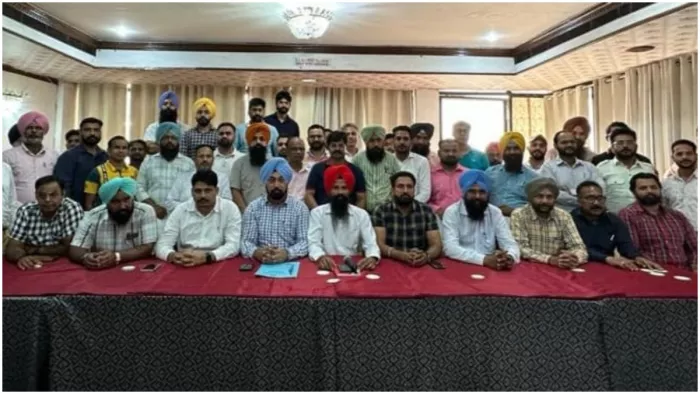 DC दफ्तर में तीन दिन की हड़ताल की घोषणा, रजिस्ट्रियां नहीं होंगी
