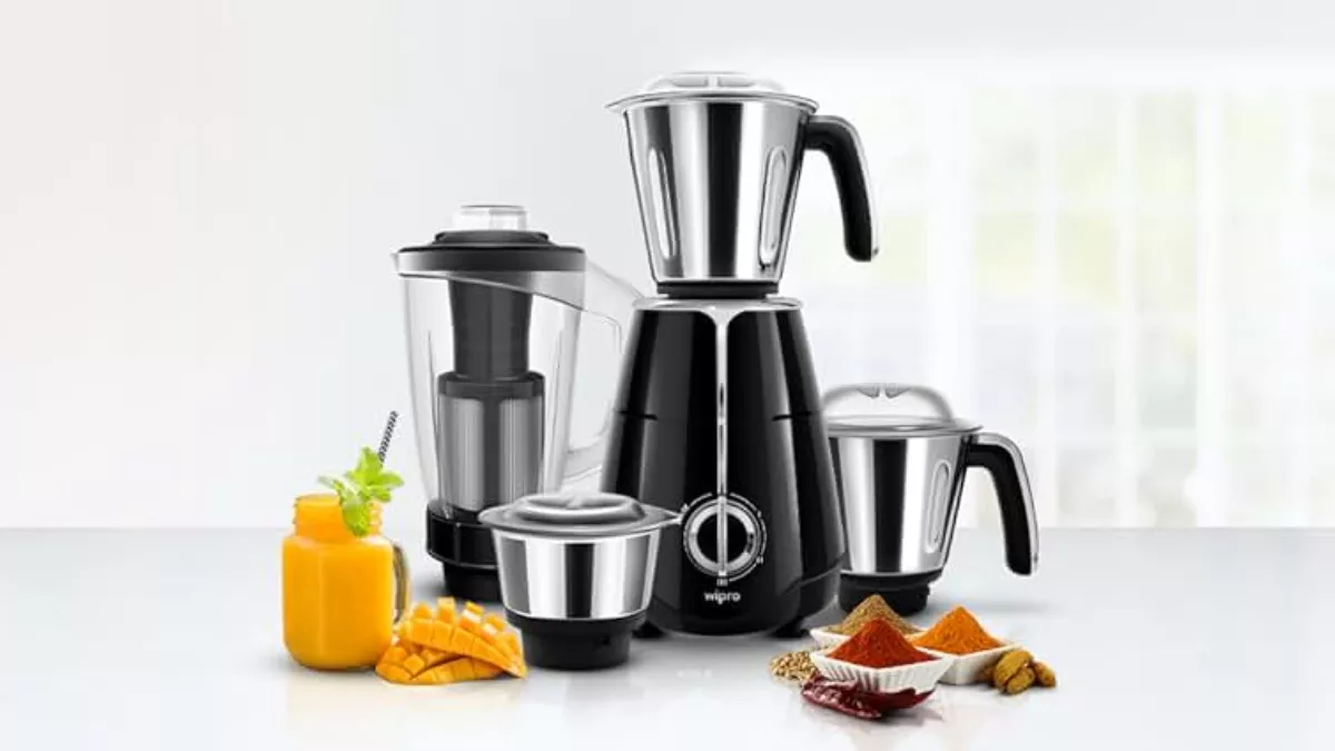 पत्थर जैसे कड़क मसाले भी होंगे मिट्टी जैसे बजाज के Mixer Grinder में, किचन के बनेंगे महाकिंग
