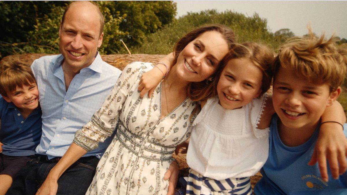 https://www.jagranimages.com/images/newimg/10092024/10_09_2024-england_queen_news_g_23794105.jpg