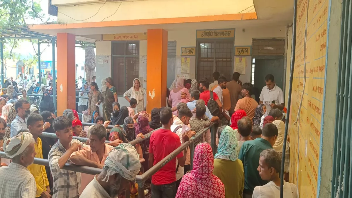 https://www.jagranimages.com/images/newimg/10092025/10_09_2025-10bul_30_10092025_288.jpg