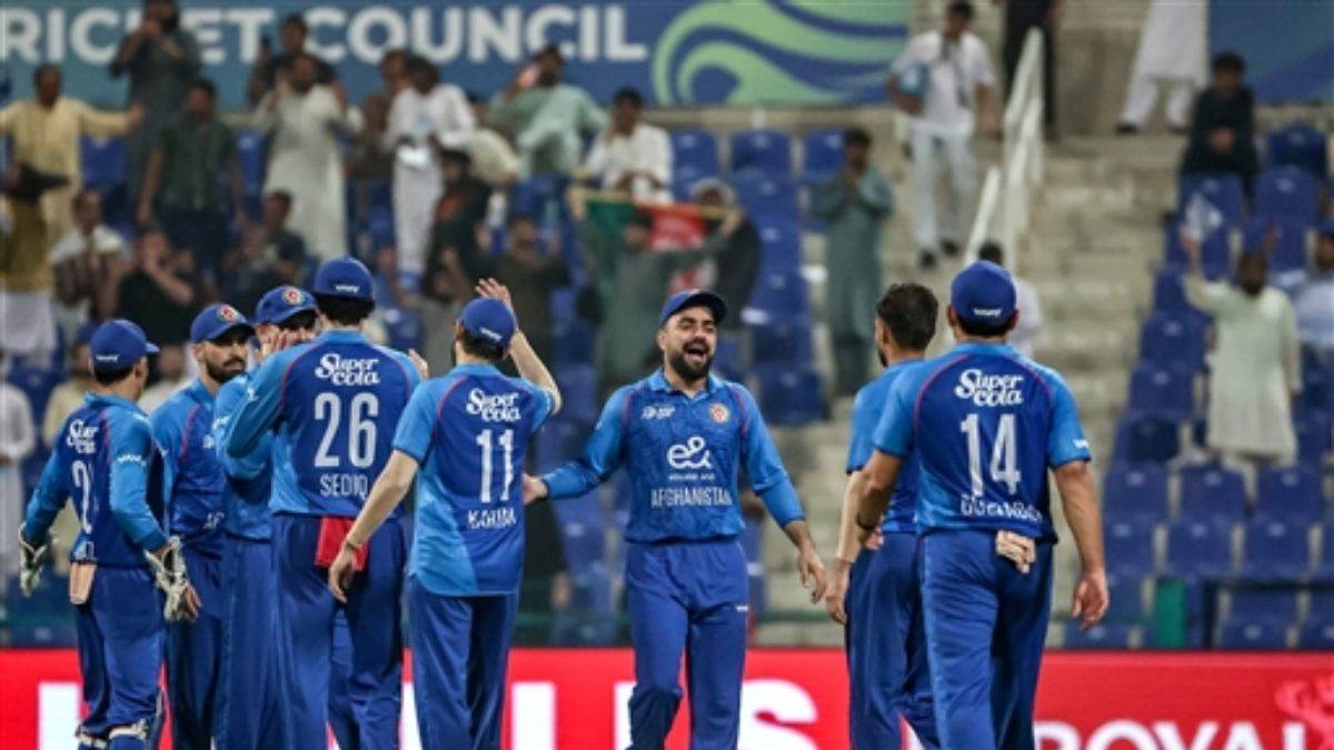https://www.jagranimages.com/images/newimg/10092025/10_09_2025-afg_vs_uae_24041593.jpg