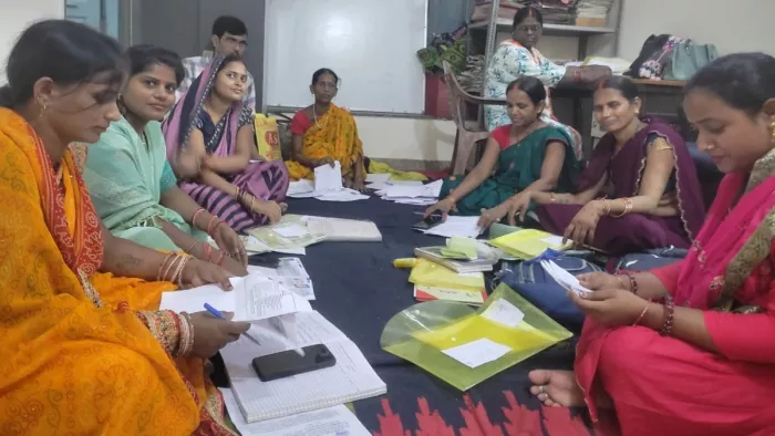 महिला राेजगार योजना के लिए दो दिनों में ही मिले 1.95 लाख आवेदन