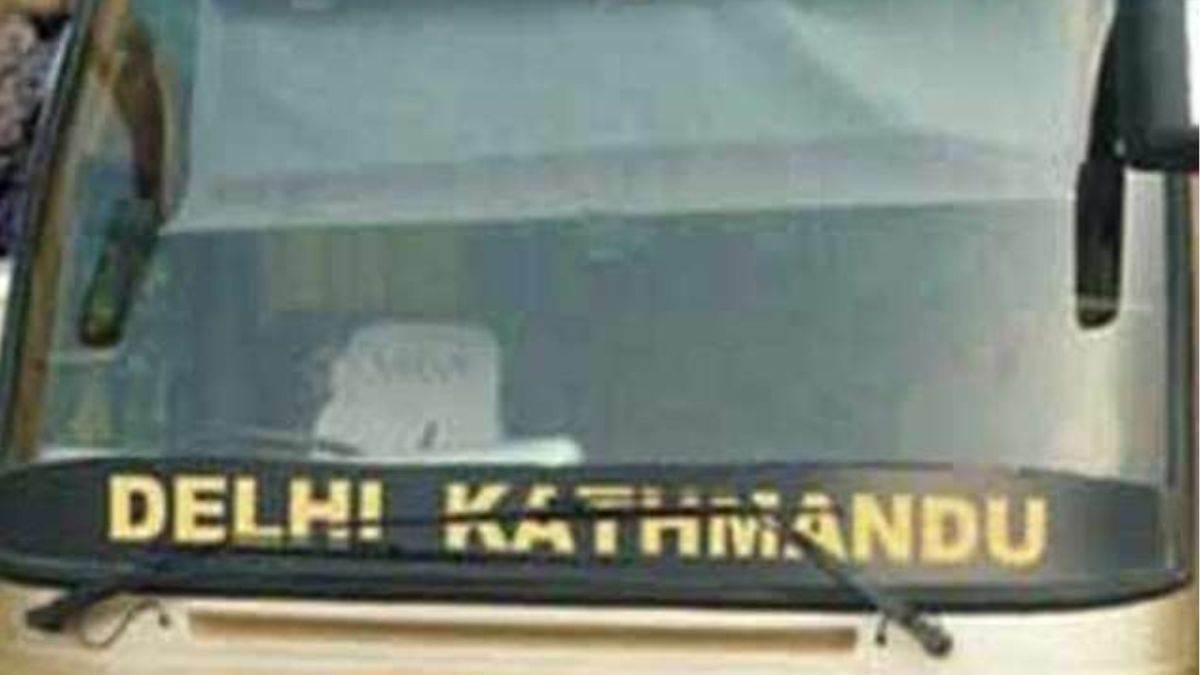 https://www.jagranimages.com/images/newimg/10092025/10_09_2025-delhi_nepal_buses_24042599_192327624.jpg