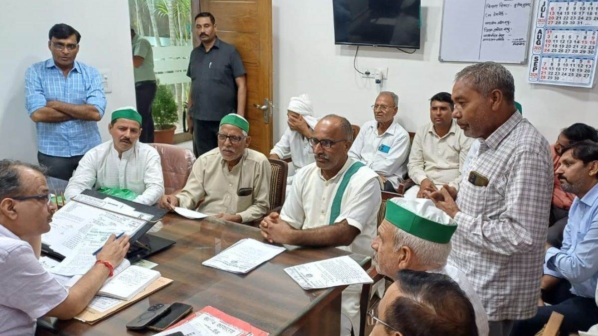 https://www.jagranimages.com/images/newimg/10092025/10_09_2025-hapur_60_24042426.jpg