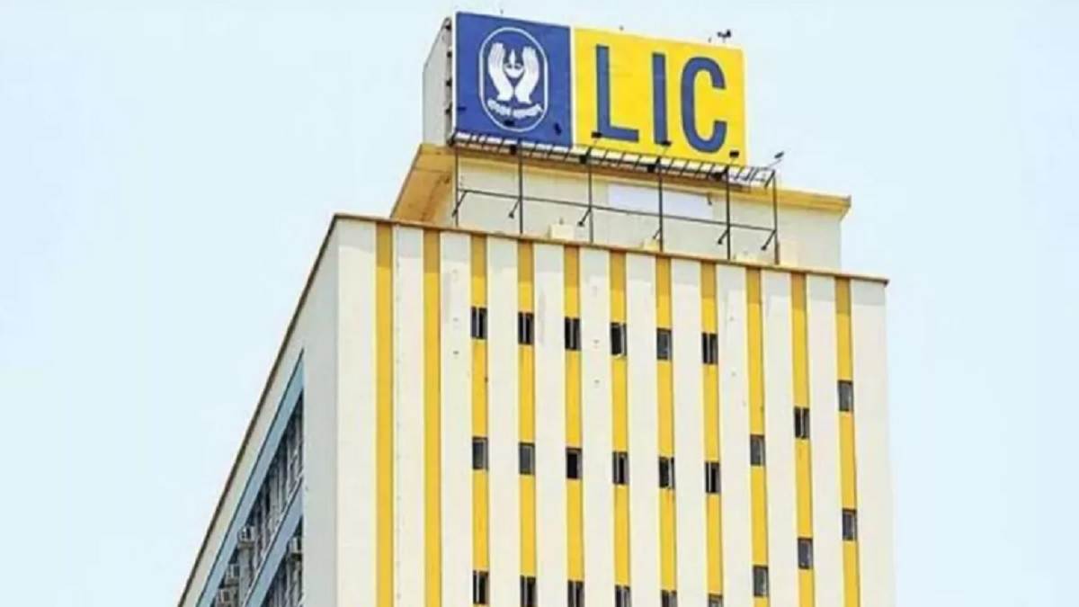 https://www.jagranimages.com/images/newimg/10092025/10_09_2025-lic_aao_admit_card_2025_24042037.jpg