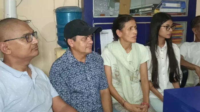 भारत में फंसे नेपालियों में अपनों की सुरक्षा को लेकर चिंता का माहौल है।