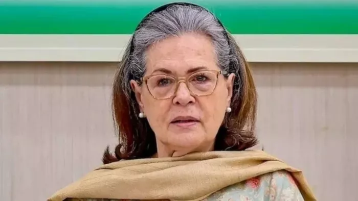 याचिकाकर्ता का आरोप है कि 1980 में सोनिया गांधी का नाम मतदाता सूची में दर्ज किया गया था। फाइल फोटो