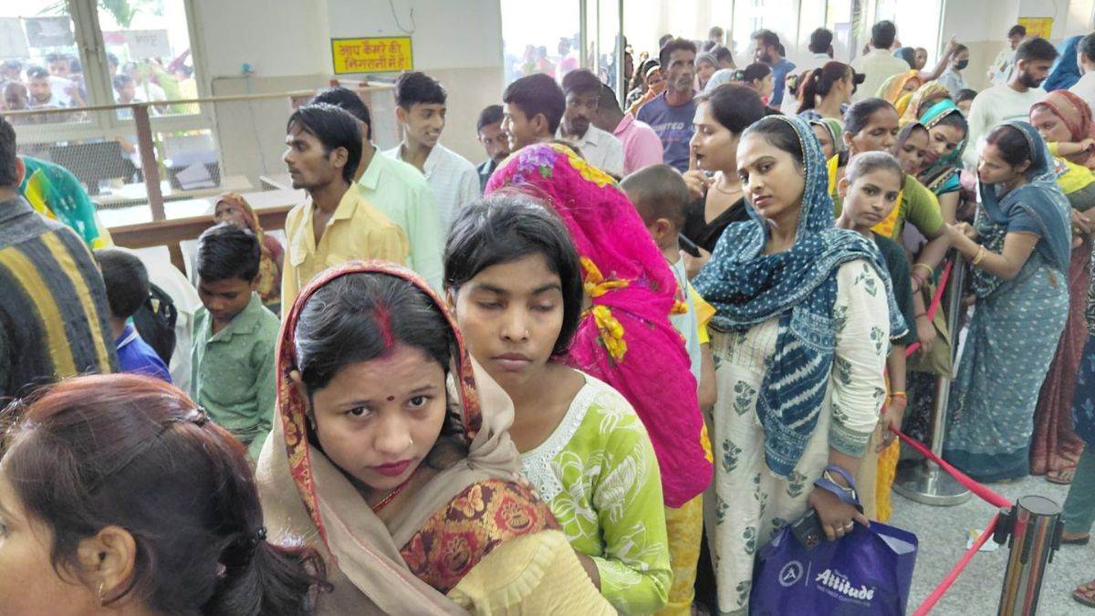 https://www.jagranimages.com/images/newimg/10092025/10_09_2025-uttar_pradesh_dengue_24042504.jpg
