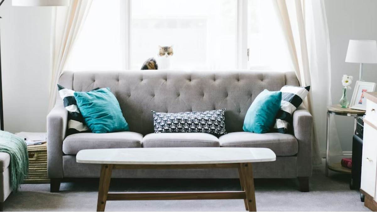 Best U Shaped Sofa Sets For Diwali 2022: इस दिवाली लिविंग रूम को दें स्टाइलिश लुक, बैठने में ये सोफे पर्फेक्ट