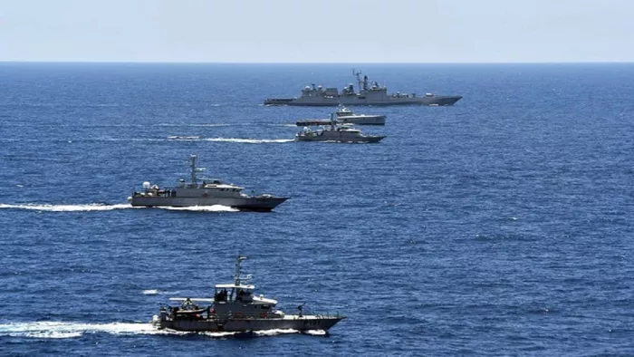 Indian Navy ने 200 किलोग्राम हेरोइन को ईरानी पोत से जब्त किया है।