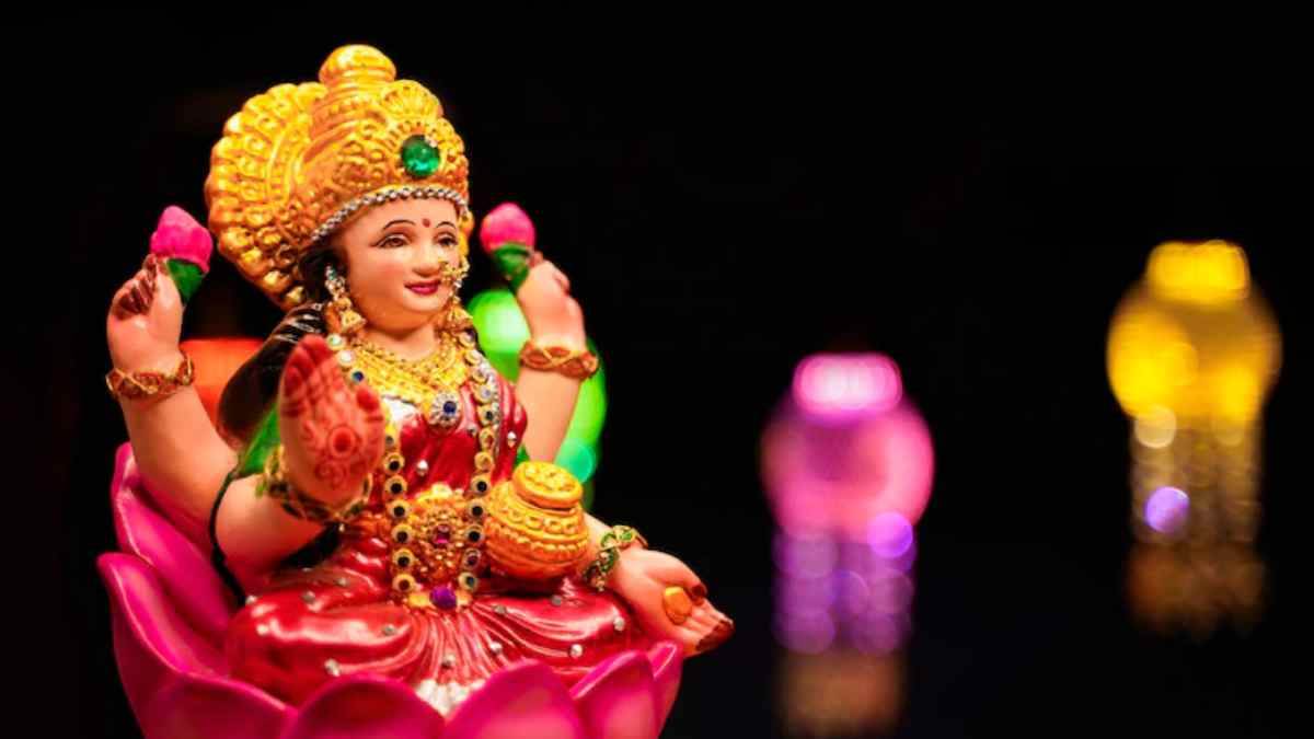 https://www.jagranimages.com/images/newimg/10102022/10_10_2022-laxmi-puja_23130617_111739923.jpg