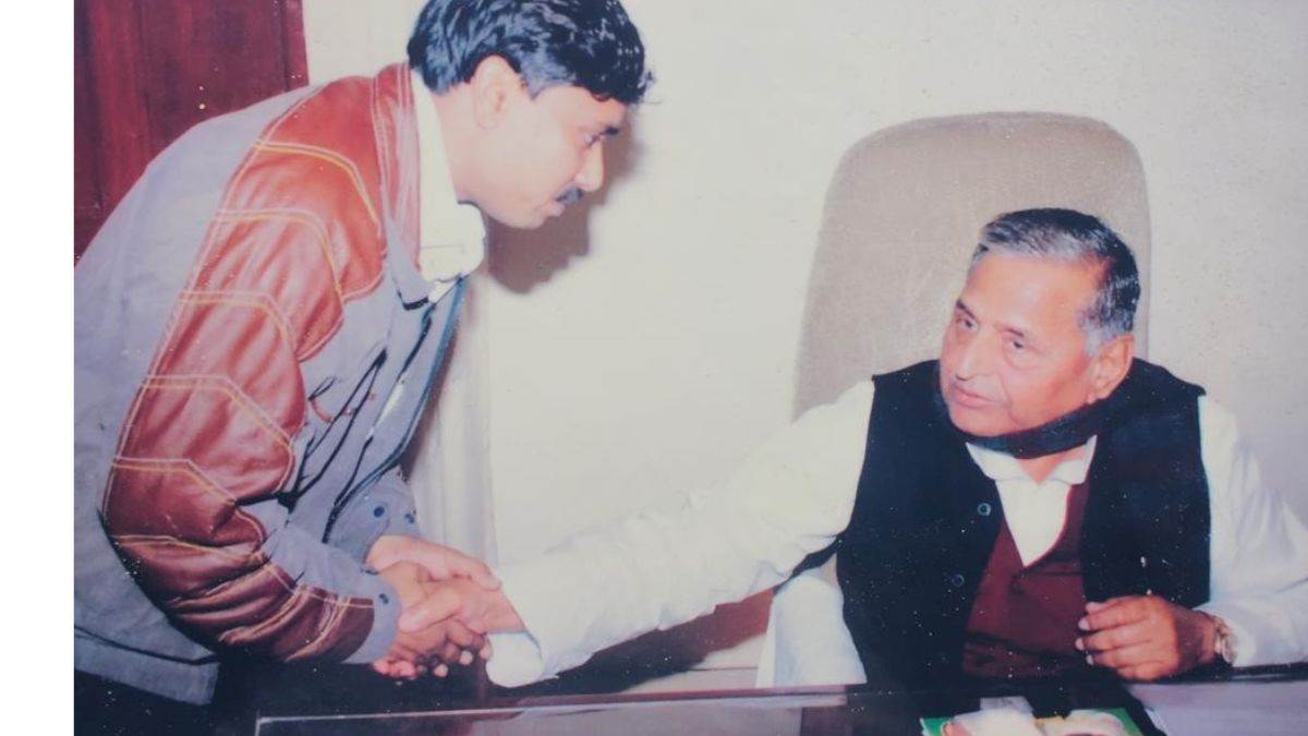 https://www.jagranimages.com/images/newimg/10102022/10_10_2022-mulayamsinghyadav_23132041.jpg