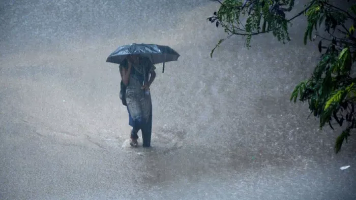 लखनऊ समेत यूपी के दो दर्जन से अधिक जिलों में झमाझम बारिश।