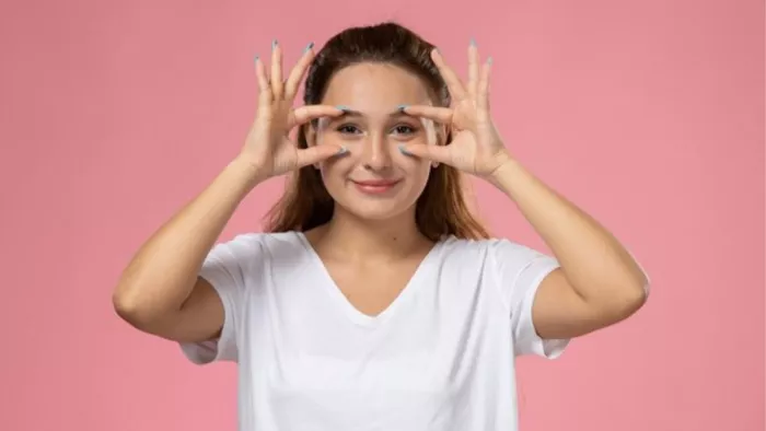 World Sight Day 2023: इन नेचुरल तरीकों से बढ़ाएं आखों की रोशनी