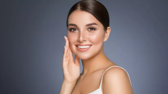 Homemade Face Serum: फटे दूध से बनाएं फेस सीरम, मिलते हैं कई फायदे