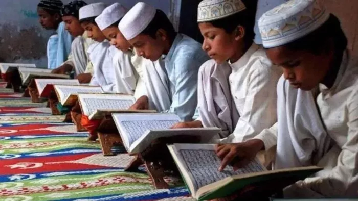 मदरसों की संपत्ति वक्फ बोर्ड के दायरे में लाने की मांग। (फाइल फोटो)