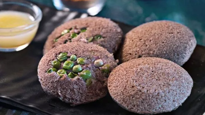 Healthy Breakfast: नाश्ते के बेहदतरीन ऑप्शन है रागी इडली