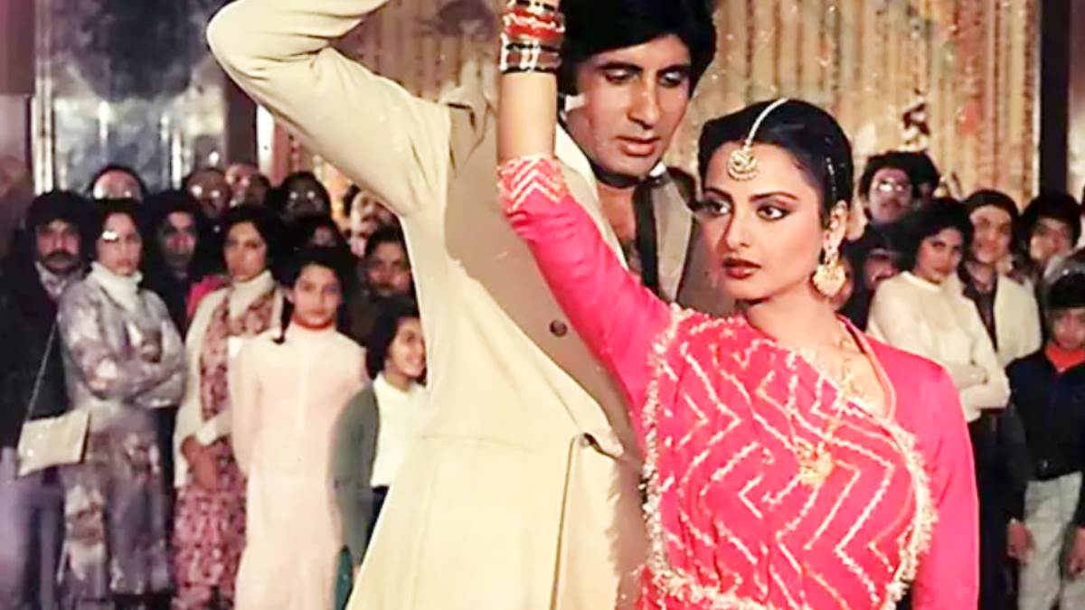 https://www.jagranimages.com/images/newimg/10102023/10_10_2023-rekha_amitabh__23552234.jpg