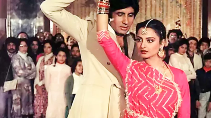 अमिताभ बच्चन और रेखा फिल्म्म, (X Images)