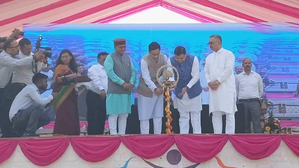 cm dhami launched rojgar prayag portal in the youth festival organized in doon youth will get employment opportunities