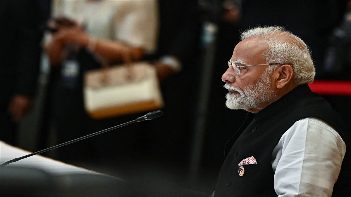https://www.jagranimages.com/images/newimg/10102024/10_10_2024-modi_asian_23813573.jpg