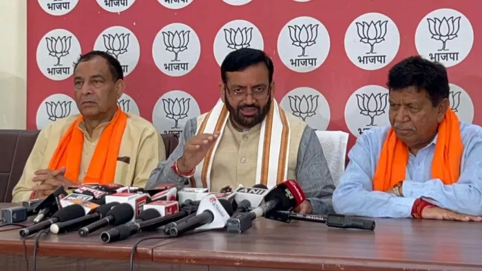 Haryana Result 2024: 8 सीटों पर बीजेपी की जमानत जब्त, प्रेस कॉन्फ्रेंस करते नायब सिंह सैनी।