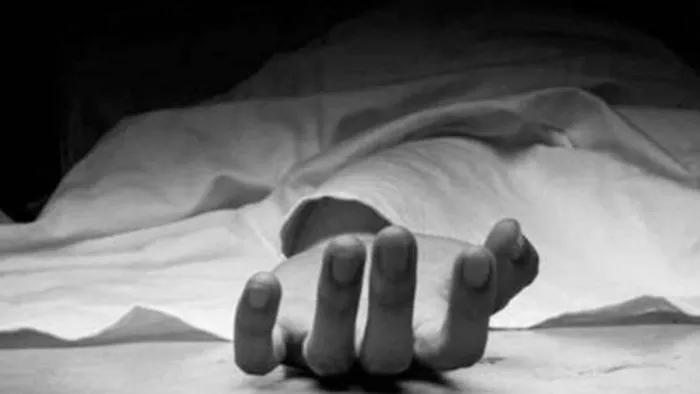 छात्र के पिता ने स्कूल की काेआर्डिनेटर व क्लास टीचर के खिलाफ तहरीर दी है।