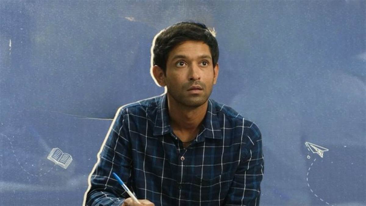https://www.jagranimages.com/images/newimg/10112023/10_11_2023-12th_box_office_collection_day_15_cleanup_23577866.jpg