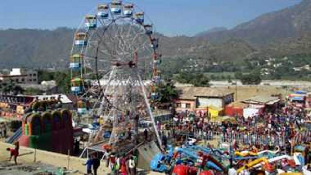 https://www.jagranimages.com/images/newimg/10112023/10_11_2023-baikuntha_chaturdashi_mela_23577547.jpg